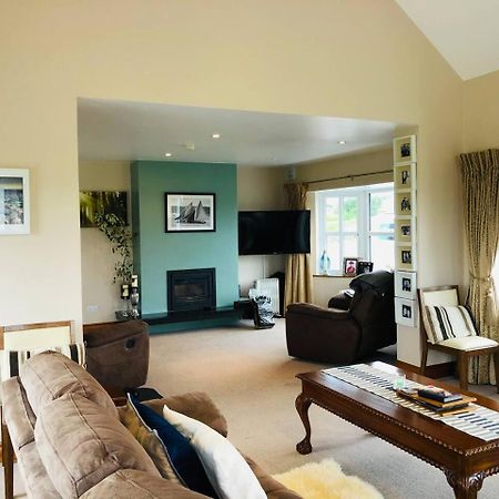 Connemara. 3 Bedroom, 8 Bed, Holiday Home Galway Kültér fotó
