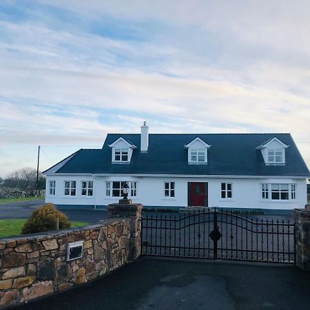 Connemara. 3 Bedroom, 8 Bed, Holiday Home Galway Kültér fotó