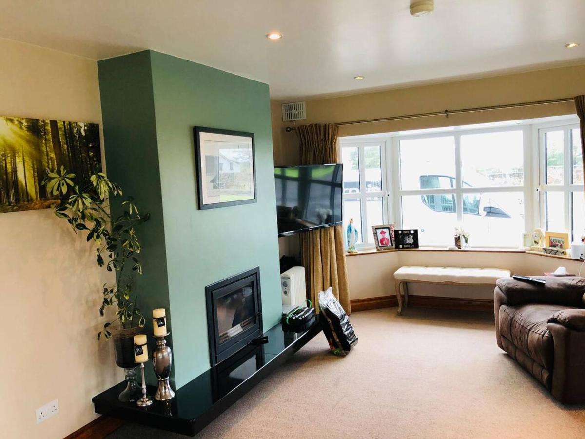 Connemara. 3 Bedroom, 8 Bed, Holiday Home Galway Kültér fotó