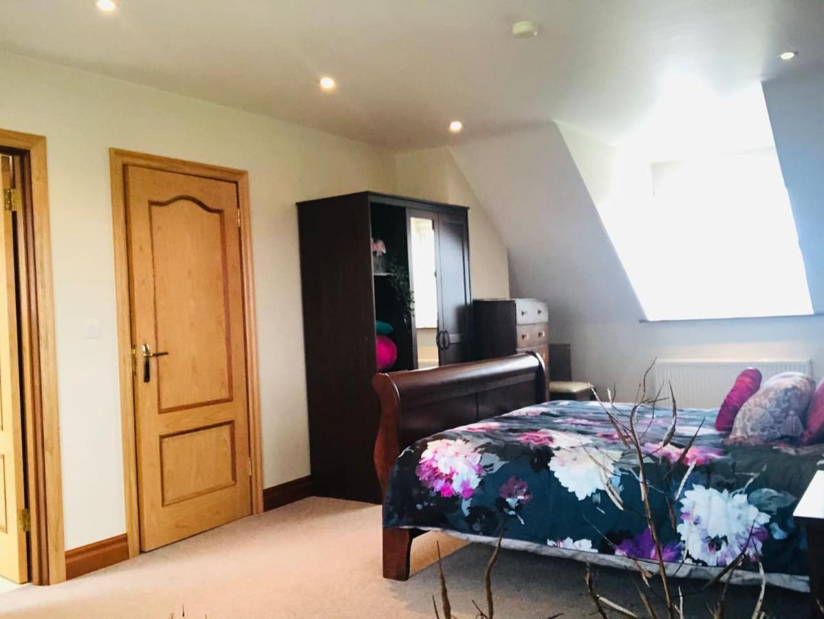 Connemara. 3 Bedroom, 8 Bed, Holiday Home Galway Kültér fotó
