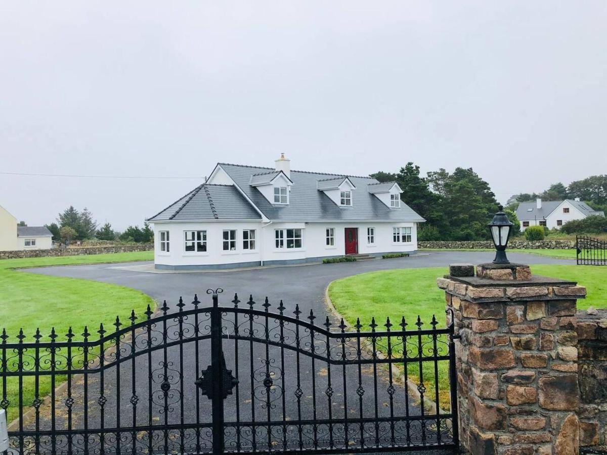 Connemara. 3 Bedroom, 8 Bed, Holiday Home Galway Kültér fotó