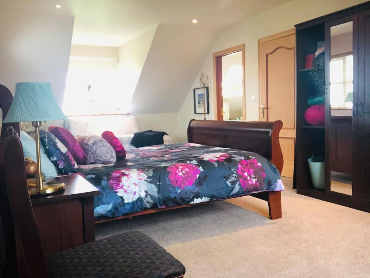 Connemara. 3 Bedroom, 8 Bed, Holiday Home Galway Kültér fotó