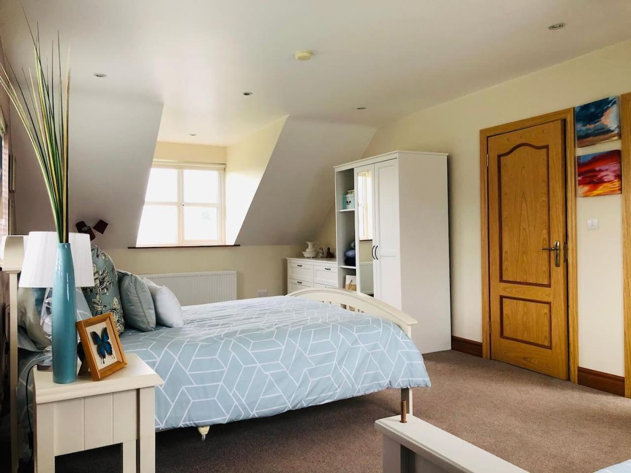 Connemara. 3 Bedroom, 8 Bed, Holiday Home Galway Kültér fotó