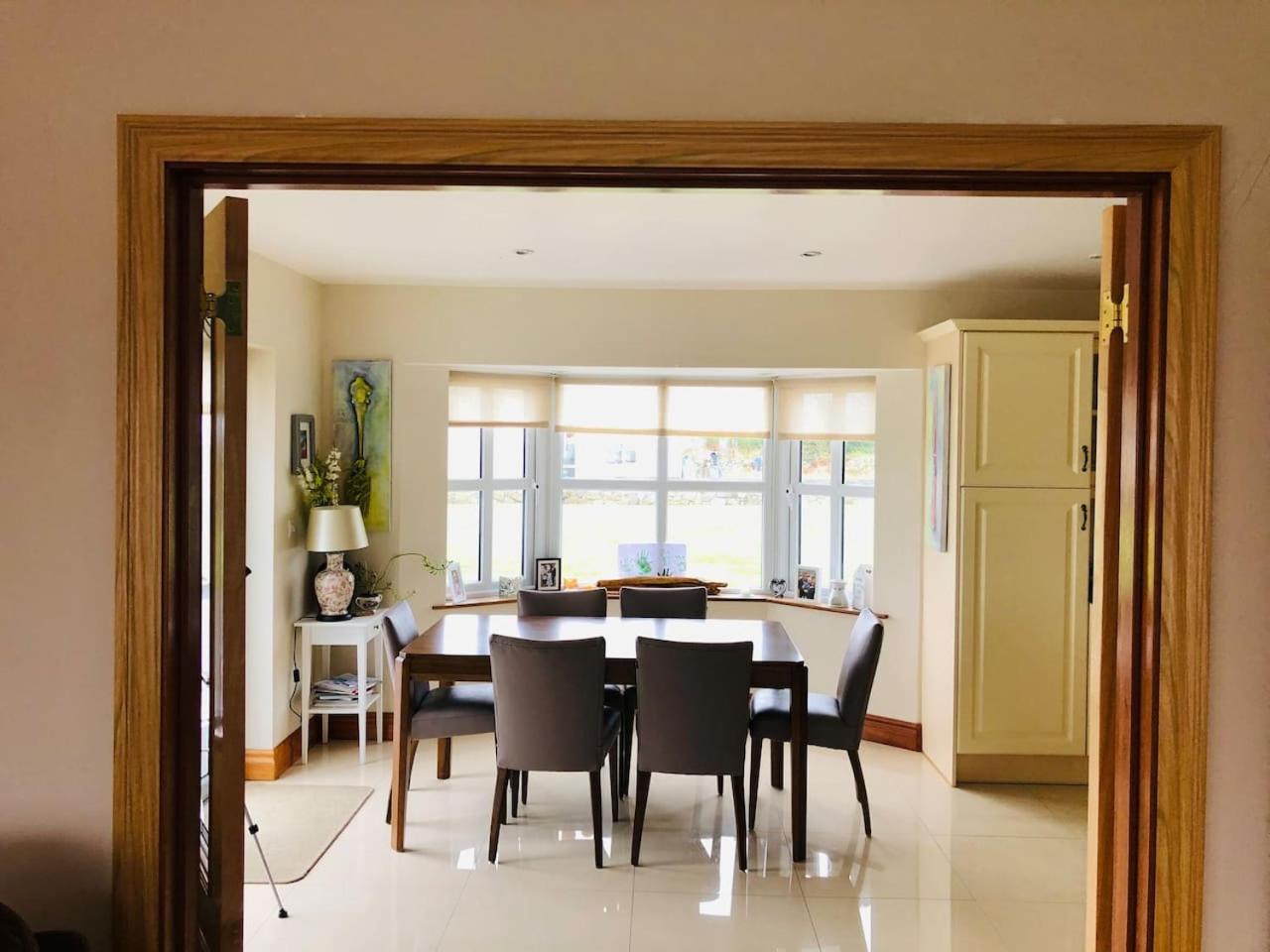 Connemara. 3 Bedroom, 8 Bed, Holiday Home Galway Kültér fotó